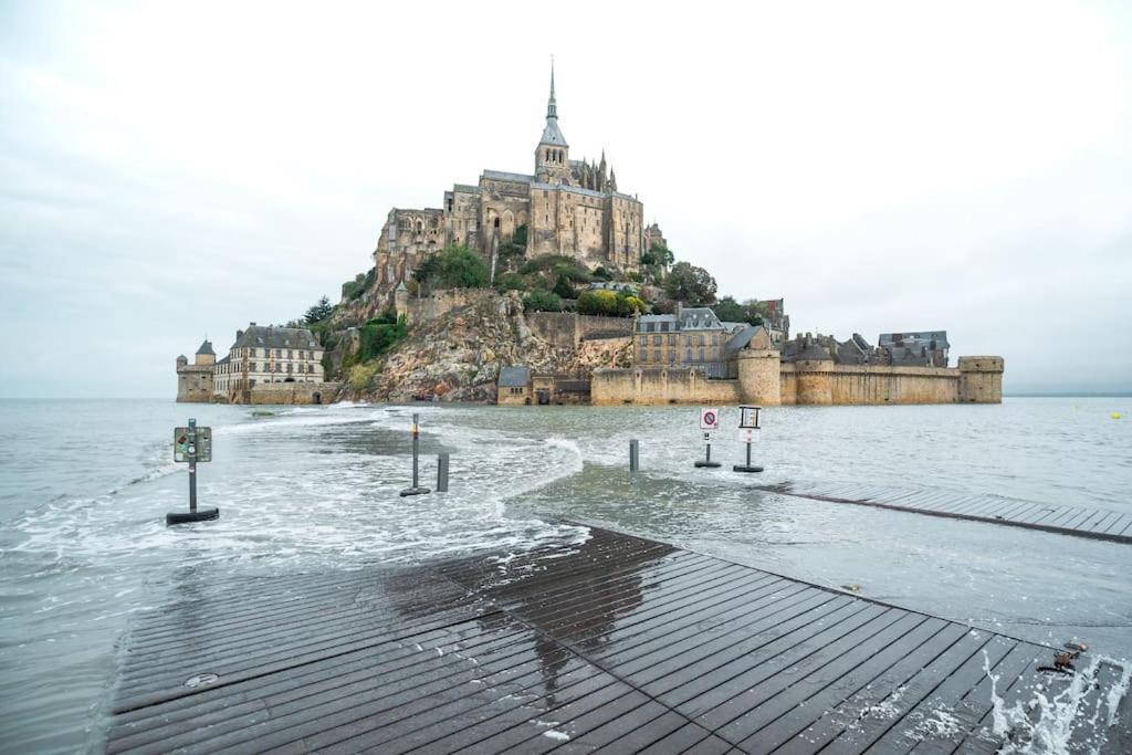 Maison Proche Mont Saint Michel Beauvoir  Eksteriør billede